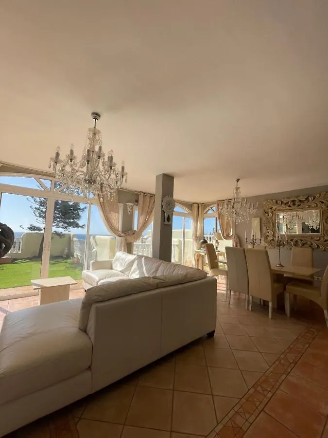 Amazing View El Medano Villa In With Jacuzzi 0*, El Medano (Tenerife) Spain